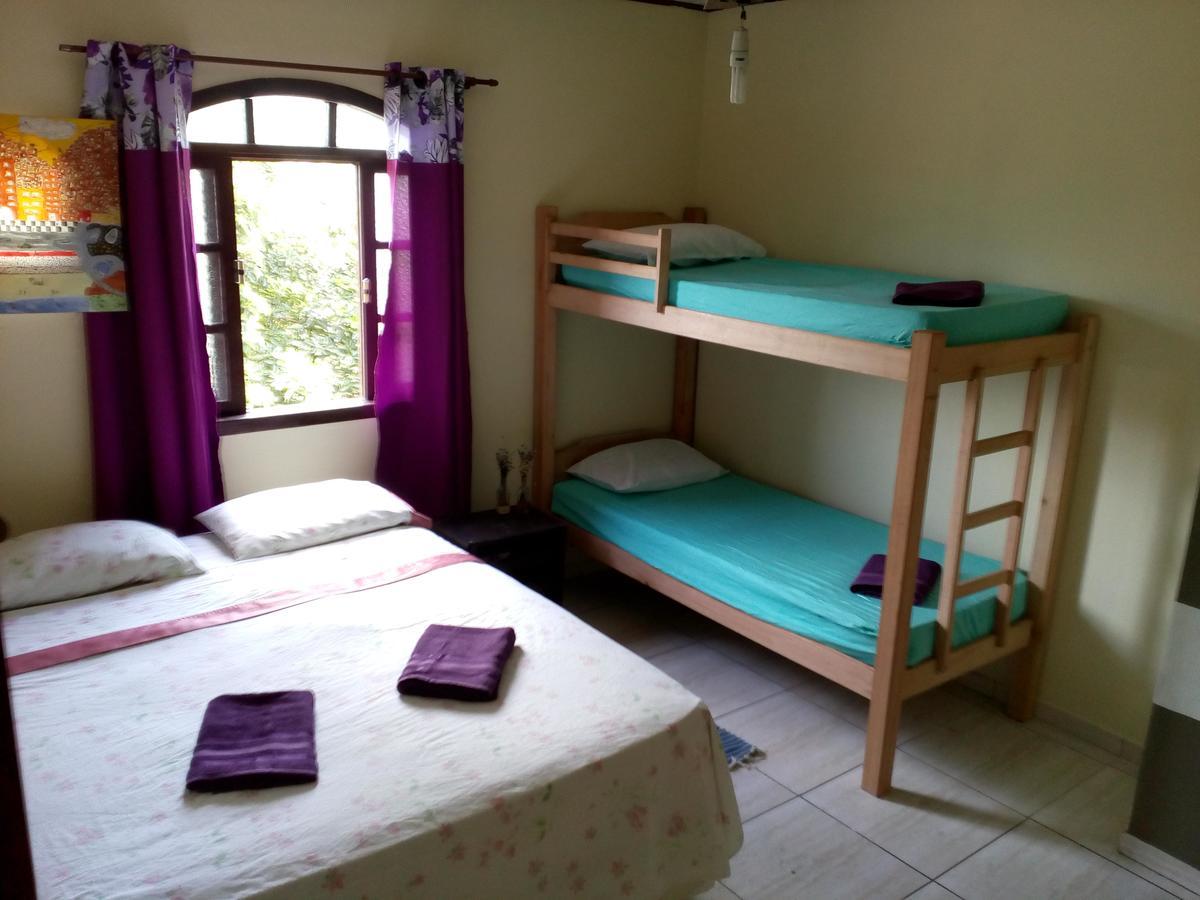 Nautilus Hostel Araquari Eksteriør billede
